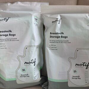 Motif Breastmilk Storage Bags - 2x100 count